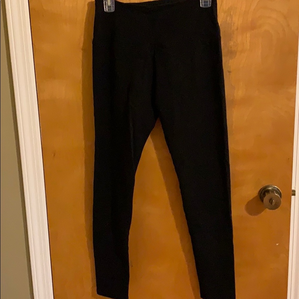 Ruby Ribbon Ankle Leggings Black - Size L